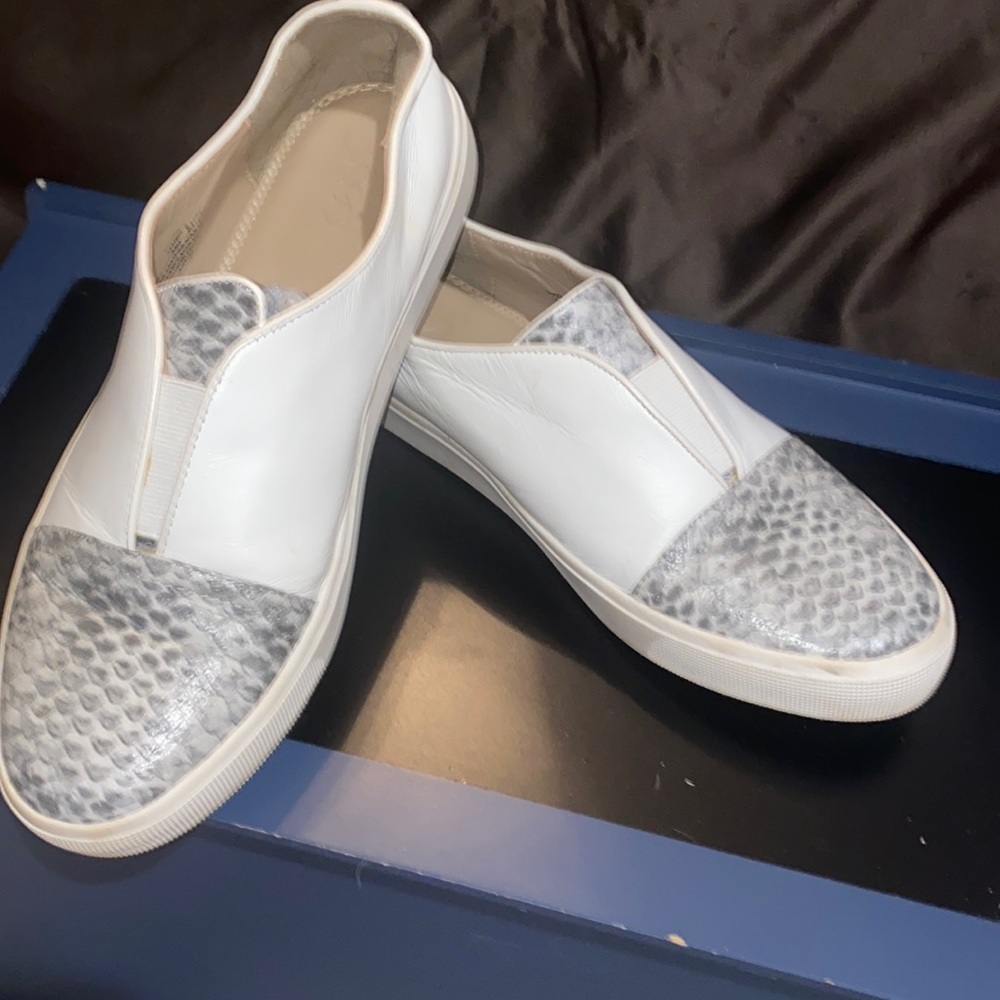 LOGO slip on shoes sz 8.5